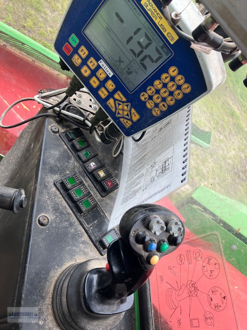 Selbstfahrer Futtermischwagen Türe ait Strautmann VERTI MIX 1701 SF DO, Gebrauchtmaschine içinde Aurich (resim 18)