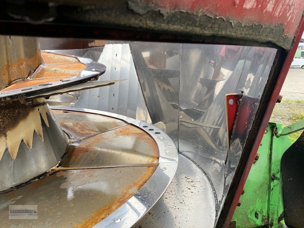 Selbstfahrer Futtermischwagen Türe ait Strautmann VERTI MIX 1701 SF DO, Gebrauchtmaschine içinde Aurich (resim 28)