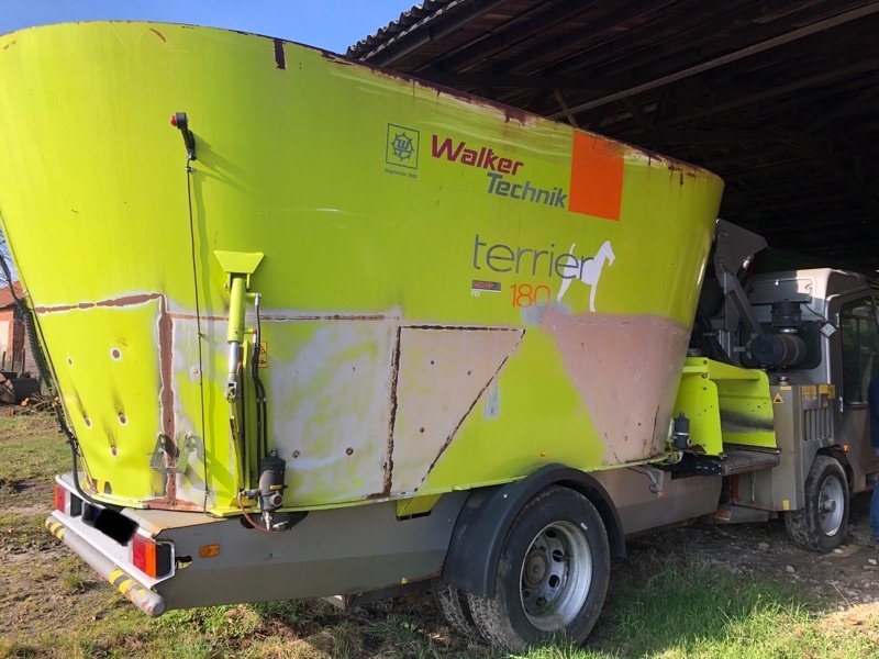 Selbstfahrer Futtermischwagen a típus Walker Terrier 180, Gebrauchtmaschine ekkor: Nauen
