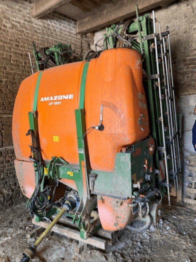 Selbstfahrspritze typu Amazone PULVERISATEUR UF 1801, Gebrauchtmaschine v Hauteroche (Obrázek 1)