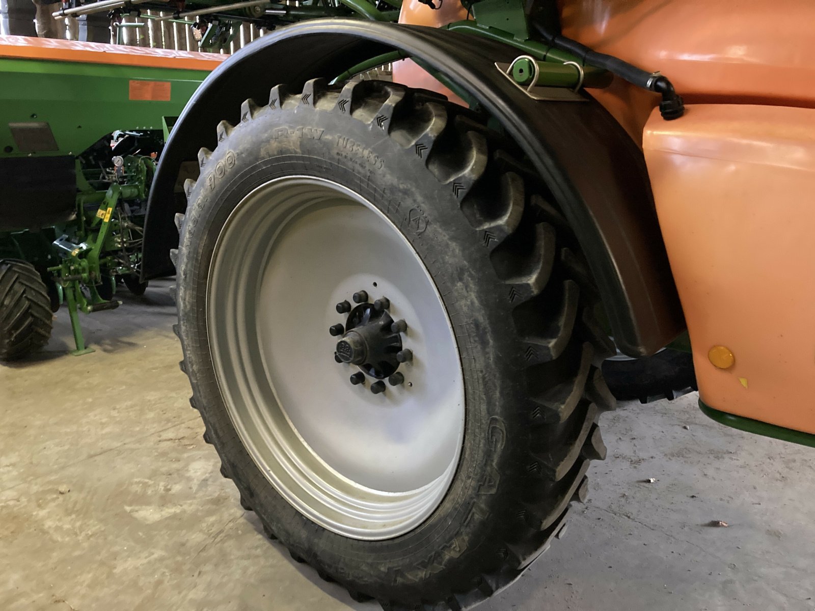 Selbstfahrspritze tip Amazone PULVERISATEUR UX 3200 SPL 30, Gebrauchtmaschine in ST CLEMENT DE LA PLACE (Poză 5)