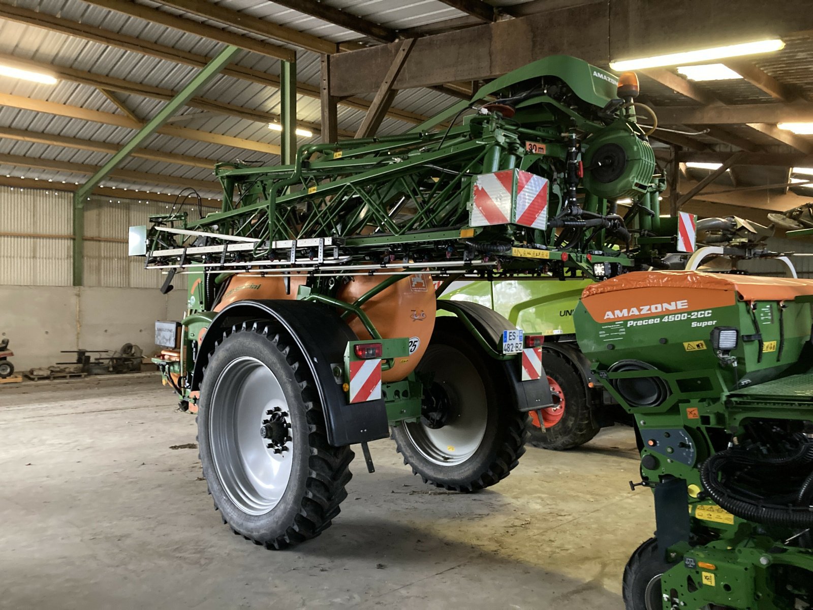 Selbstfahrspritze tip Amazone PULVERISATEUR UX 3200 SPL 30, Gebrauchtmaschine in ST CLEMENT DE LA PLACE (Poză 2)