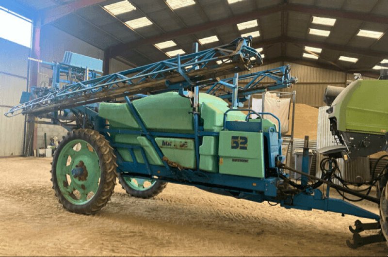 Selbstfahrspritze des Typs Berthoud MAXXOR 32-34, Gebrauchtmaschine in LAIGNES (Bild 3)