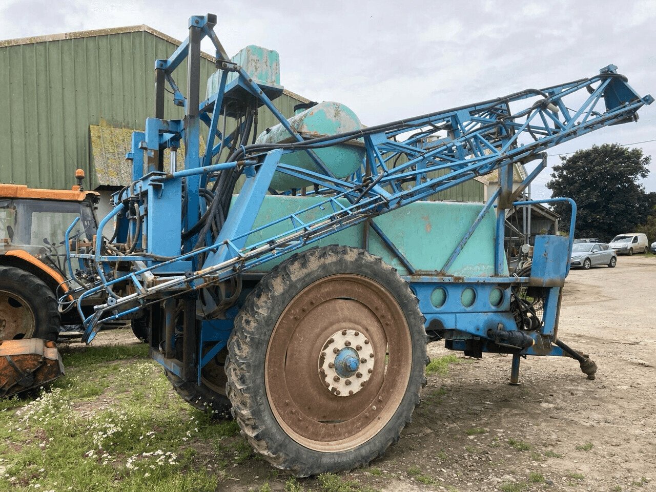 Selbstfahrspritze typu Berthoud PULVE. TRAINE 3000 L 24 M, Gebrauchtmaschine v PLOUIGNEAU (Obrázek 2)