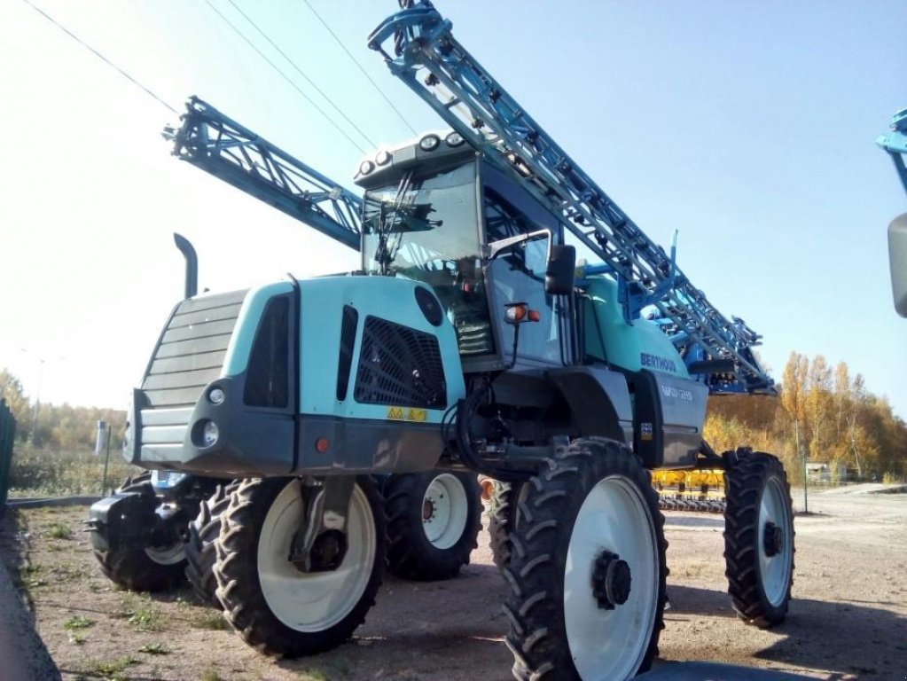 Selbstfahrspritze des Typs Berthoud Raptor 3240, Neumaschine in Житомир (Bild 1)