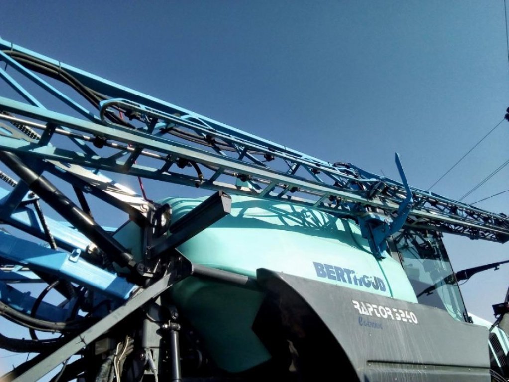 Selbstfahrspritze des Typs Berthoud Raptor 3240, Neumaschine in Житомир (Bild 5)