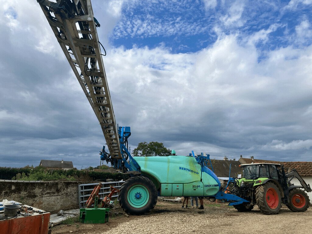 Selbstfahrspritze des Typs Berthoud TENOR 55/60, Gebrauchtmaschine in VAROIS & CHAIGNOT (Bild 4)