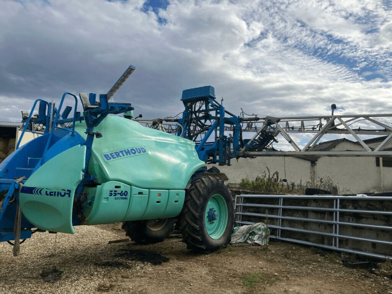 Selbstfahrspritze des Typs Berthoud TENOR 55/60, Gebrauchtmaschine in VAROIS & CHAIGNOT (Bild 1)