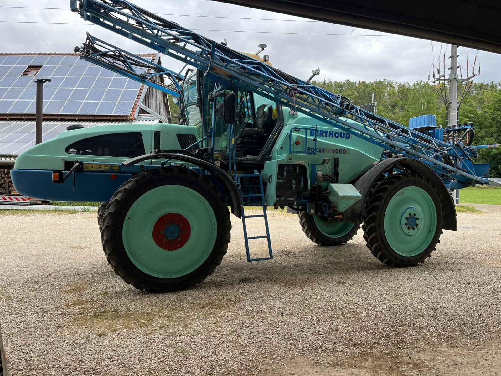 Selbstfahrspritze del tipo Berthoud UTL 4000, Gebrauchtmaschine In Burglengenfeld (Immagine 1)