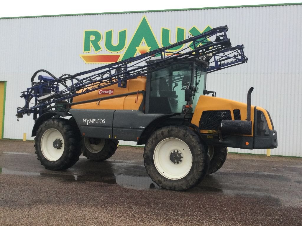 Selbstfahrspritze des Typs Caruelle 4240, Gebrauchtmaschine in LISIEUX (Bild 1)