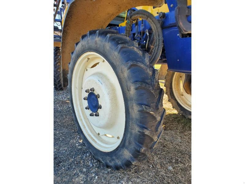 Selbstfahrspritze del tipo Caruelle MASTER2500R, Gebrauchtmaschine In BRAY en Val (Immagine 10)