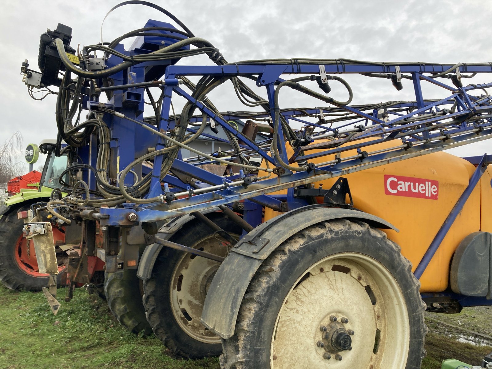 Selbstfahrspritze typu Caruelle OLYMPIA 320 S, Gebrauchtmaschine v ST CLEMENT DE LA PLACE (Obrázek 4)