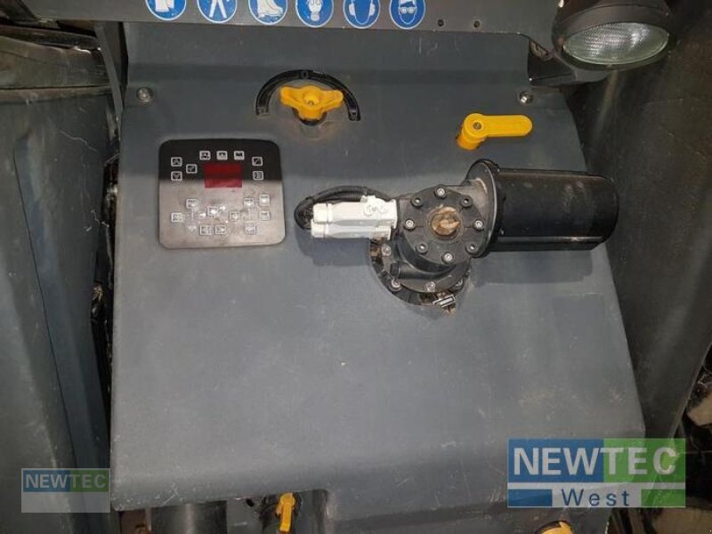 Selbstfahrspritze του τύπου Challenger ROGATOR 655 B, Gebrauchtmaschine σε Peine (Φωτογραφία 26)