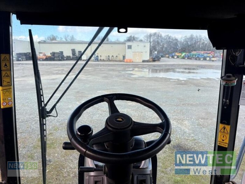 Selbstfahrspritze Türe ait Challenger ROGATOR 655 B, Gebrauchtmaschine içinde Peine (resim 18)