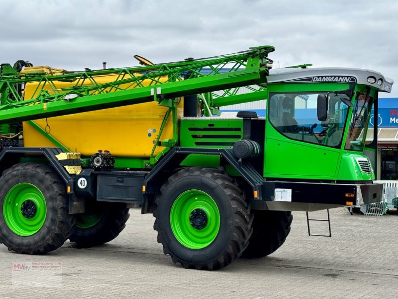 Selbstfahrspritze van het type Dammann Trac DT 2000 H Plus 30/27/24m Top Zustand, Gebrauchtmaschine in Neubrandenburg (Foto 1)