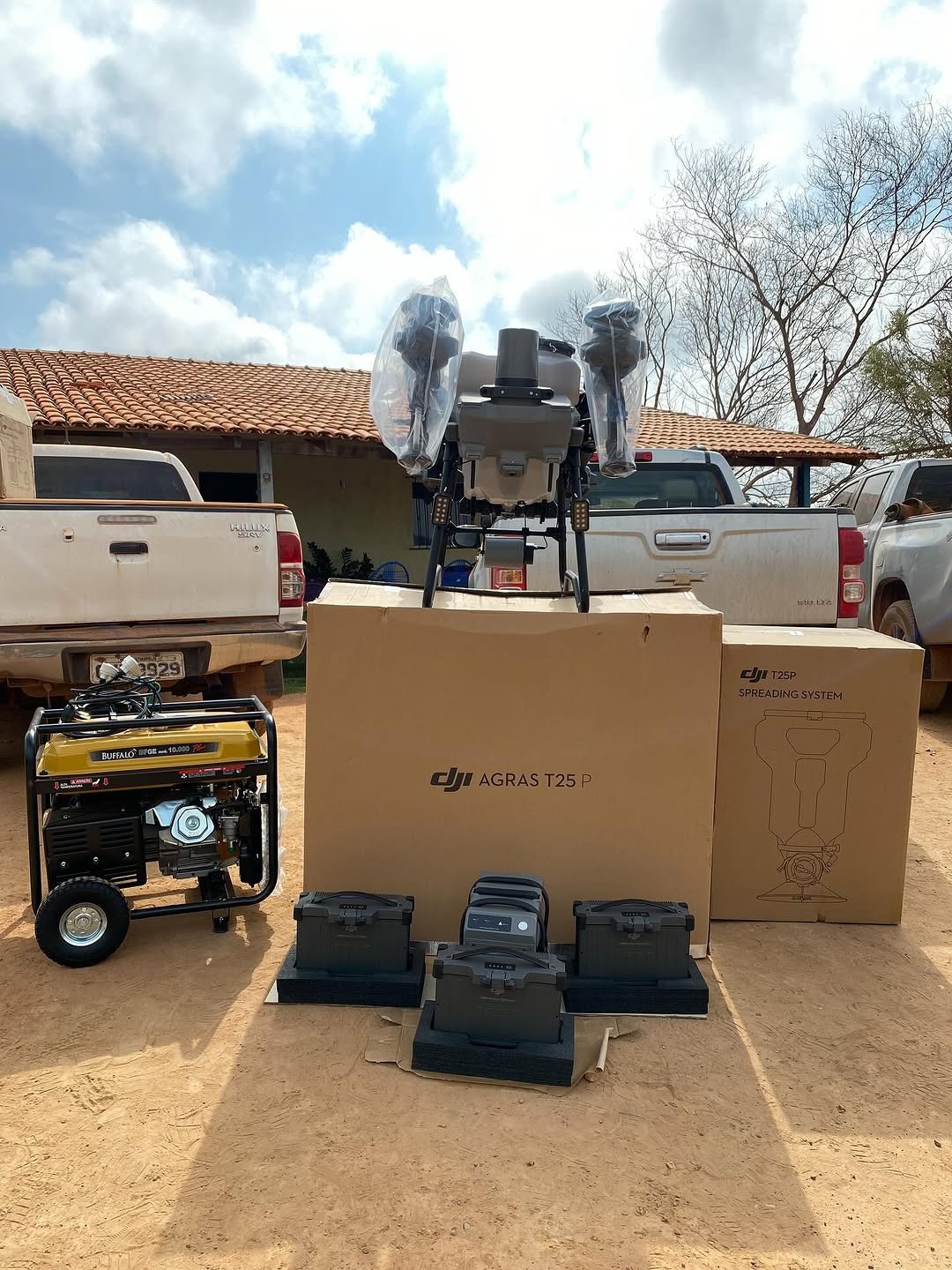 Selbstfahrspritze del tipo DJI T25p, Neumaschine en paris (Imagen 1)