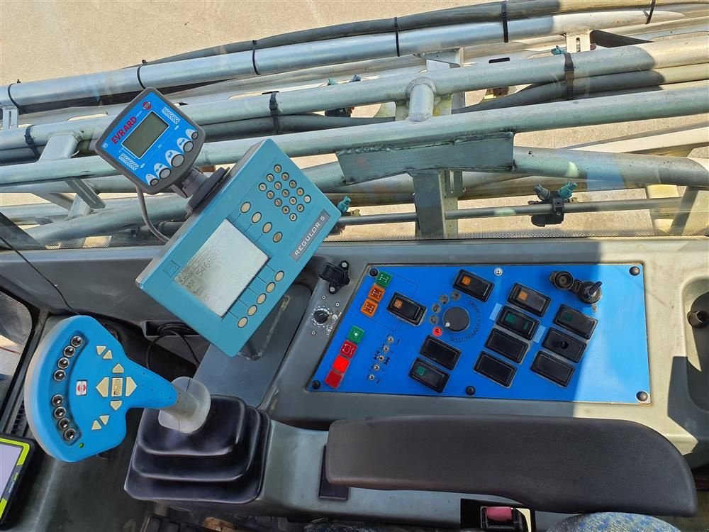 Selbstfahrspritze του τύπου Evrard Alpha 3000, Gebrauchtmaschine σε ANTIGNY (Φωτογραφία 11)