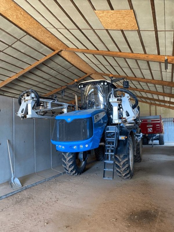 Selbstfahrspritze of the type Evrard ALPHA 4100 EVO, Gebrauchtmaschine in CHEMAUDIN ET VAUX (Picture 1)