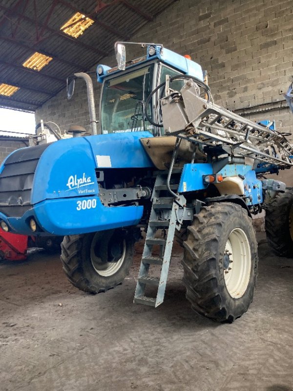 Selbstfahrspritze of the type Evrard ALPHA VARITRACK 3000, Gebrauchtmaschine in CORMENON (Picture 2)