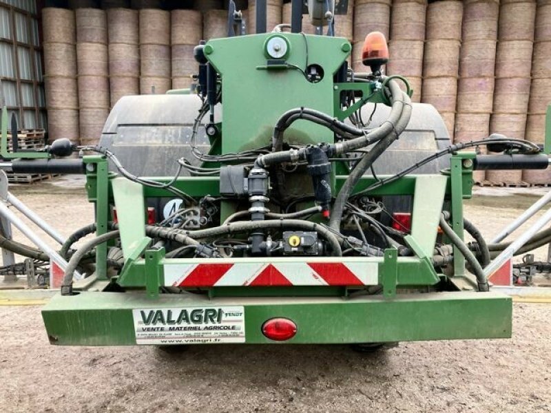 Selbstfahrspritze des Typs Fendt PULVERISATEUR FENDT, Gebrauchtmaschine in Hauteroche (Bild 5)