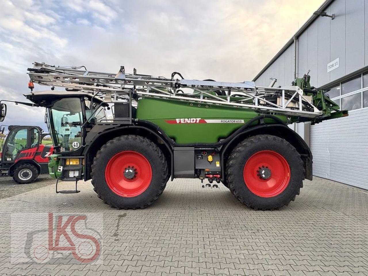 Selbstfahrspritze des Typs Fendt ROGATOR 655 - 30 METER, Neumaschine in Starkenberg (Bild 6)