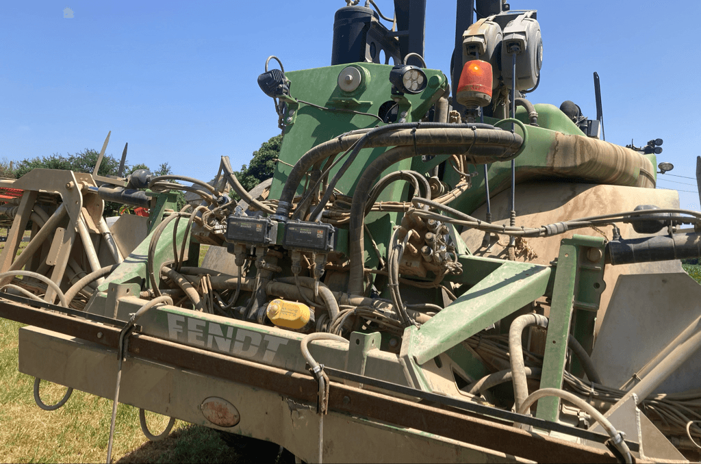 Selbstfahrspritze des Typs Fendt ROGATOR, Gebrauchtmaschine in TREMEUR (Bild 6)