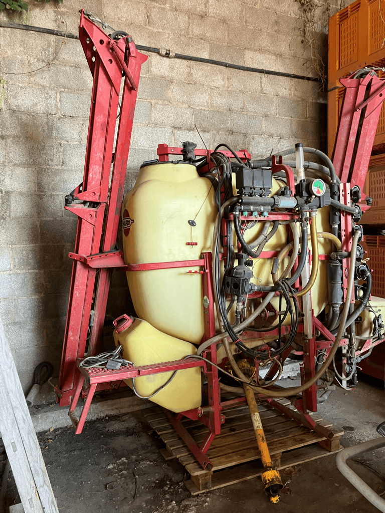 Selbstfahrspritze tip Hardi 800L, Gebrauchtmaschine in SAINT ANDIOL (Poză 2)