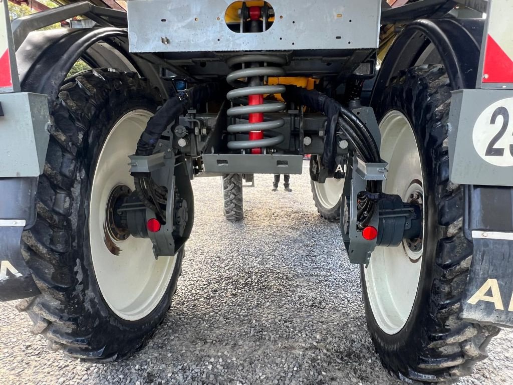 Selbstfahrspritze of the type Hardi Alpha EVO 4100, Gebrauchtmaschine in Dol-de-Bretagne (Picture 5)