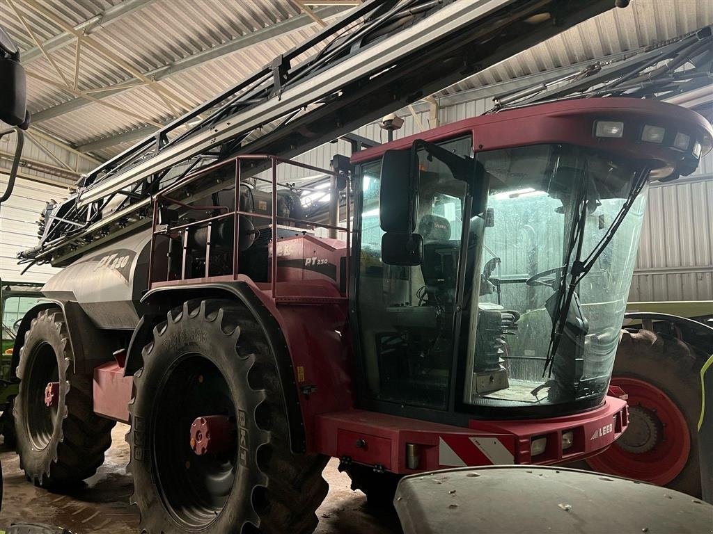 Selbstfahrspritze typu Horsch Leeb PT 230 8000 Liter 30 / 36 meter. 8000 liter tank., Gebrauchtmaschine v Kolding (Obrázek 2)