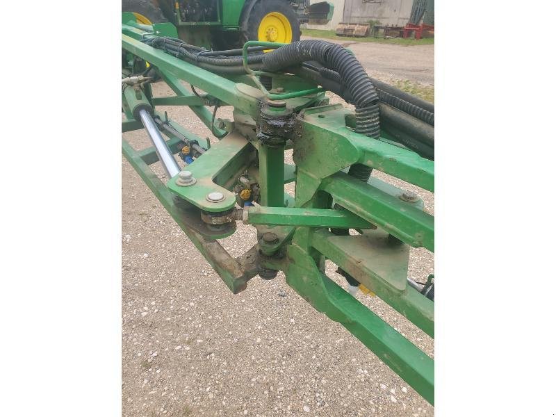 Selbstfahrspritze типа John Deere 4040i, Gebrauchtmaschine в BRAY en Val (Фотография 9)