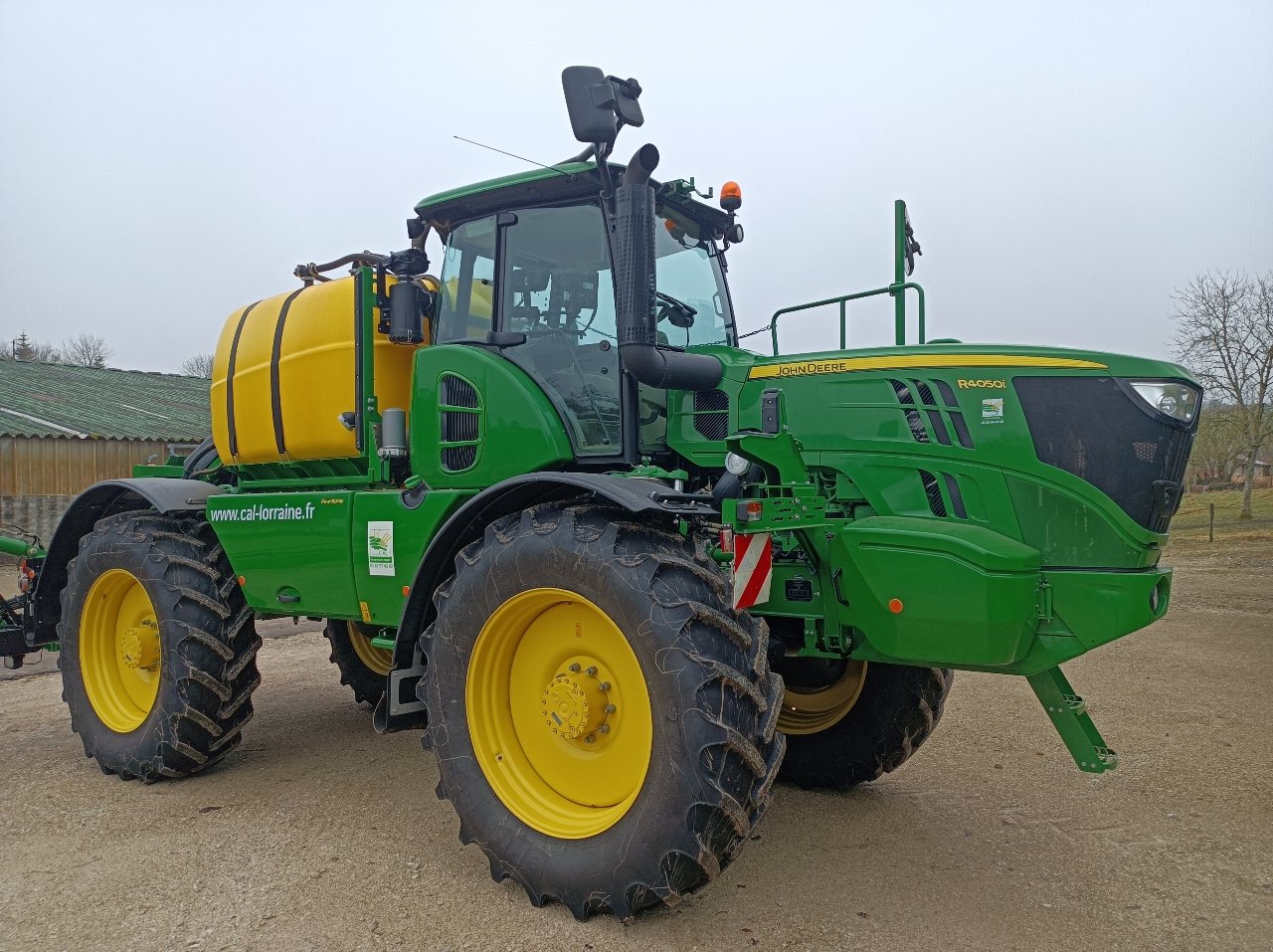 Selbstfahrspritze des Typs John Deere 4050i, Gebrauchtmaschine in Gondrecourt-le-Château (Bild 1)