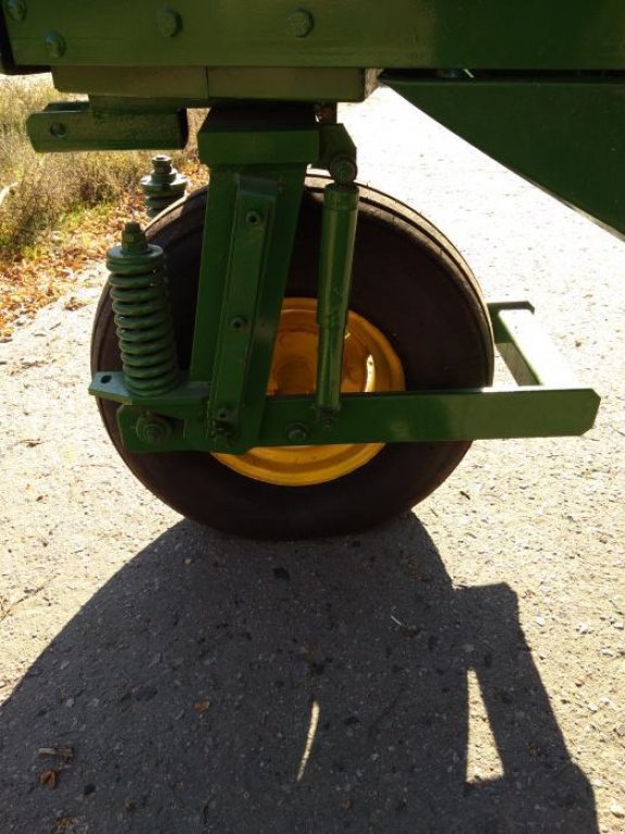 Selbstfahrspritze del tipo John Deere 6000, Neumaschine In Київ (Immagine 11)