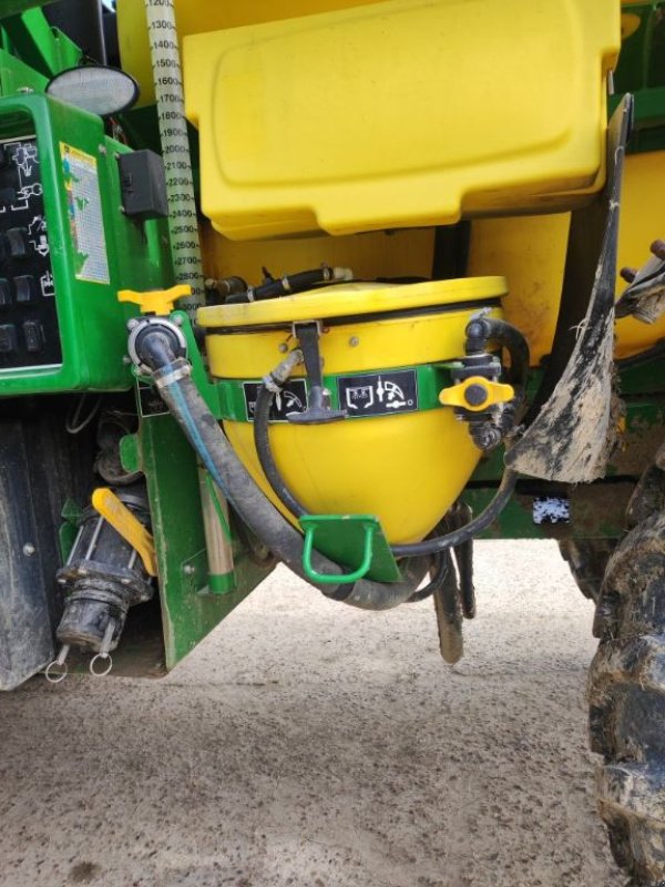 Selbstfahrspritze typu John Deere R4040i, Gebrauchtmaschine v VOVES (Obrázek 7)
