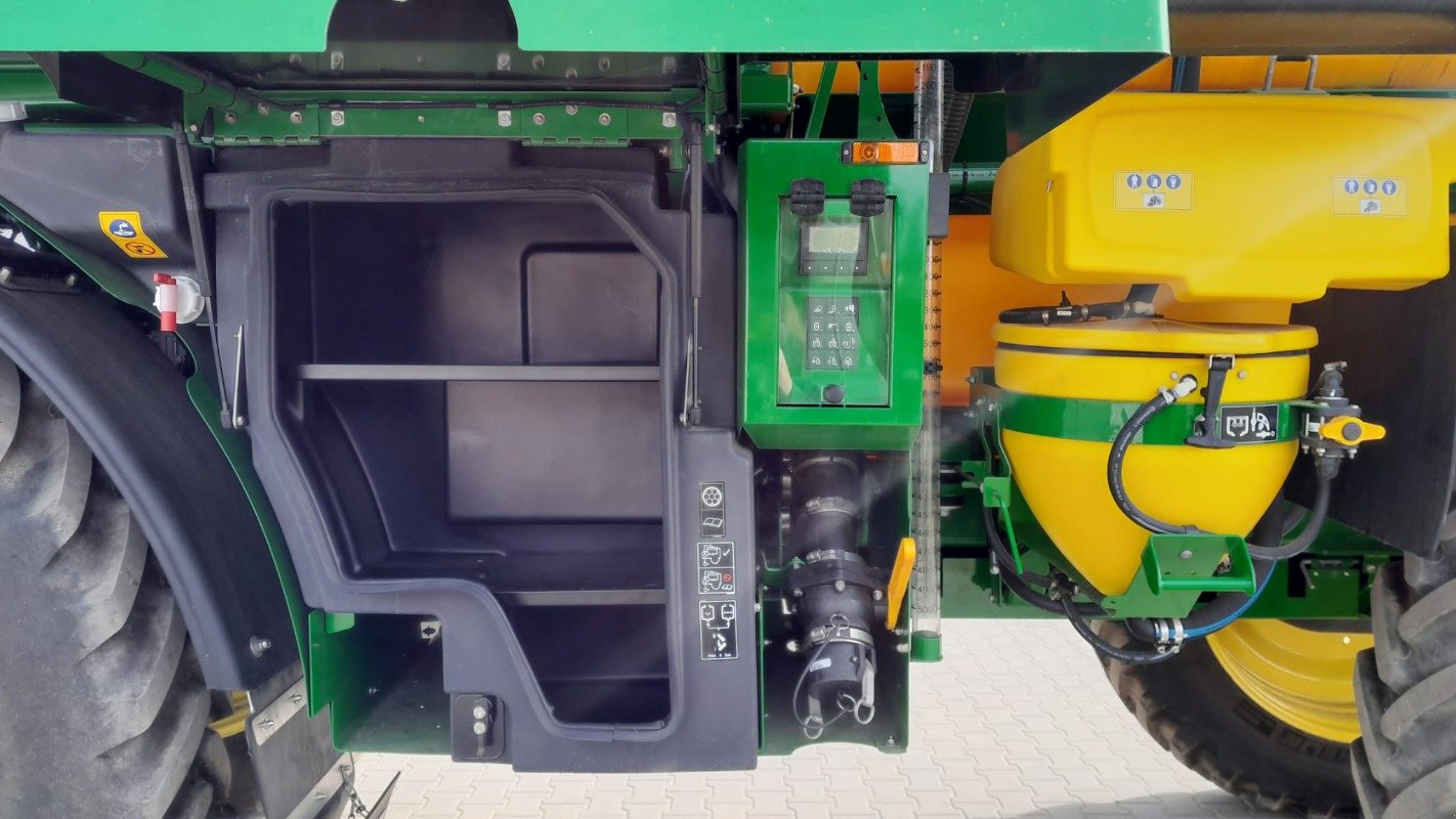 Selbstfahrspritze des Typs John Deere R4150i, Neumaschine in Mrągowo (Bild 4)