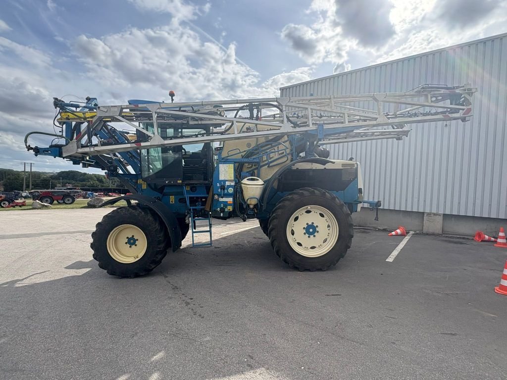 Selbstfahrspritze des Typs Matrot Helios 3000, Gebrauchtmaschine in SALEUX (Bild 4)