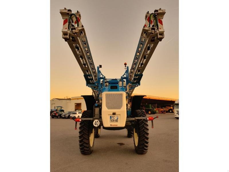 Selbstfahrspritze du type Matrot HELLIOS, Gebrauchtmaschine en ANTIGNY (Photo 7)