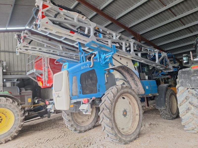 Selbstfahrspritze du type Matrot HELLIOS3, Gebrauchtmaschine en GEMOZAC (Photo 3)