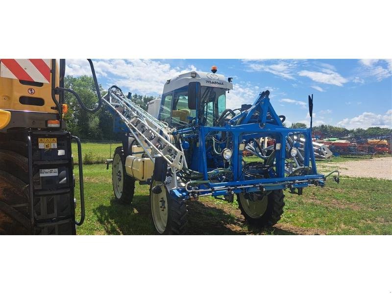 Selbstfahrspritze Türe ait Matrot M24-D11, Gebrauchtmaschine içinde CHAUMONT (resim 1)