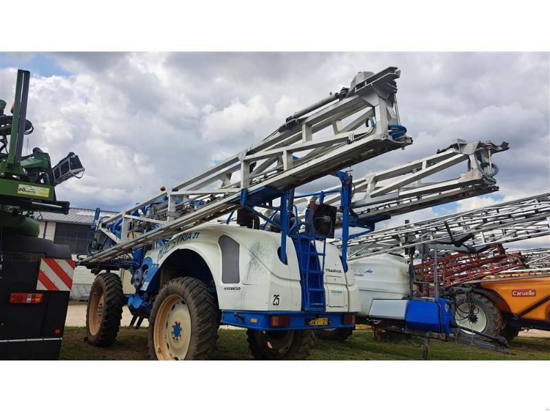 Selbstfahrspritze Türe ait Matrot MAESTRIA21, Gebrauchtmaschine içinde CHAUMONT (resim 2)