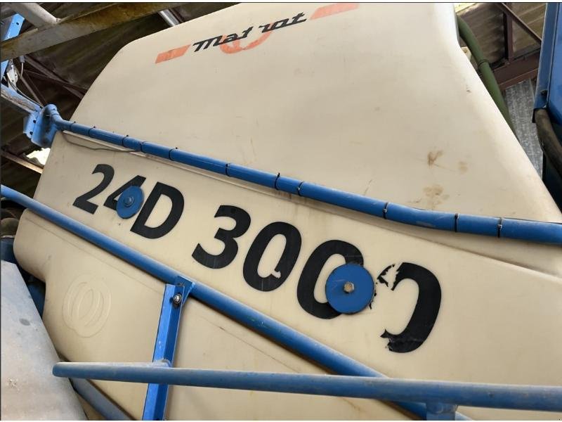 Selbstfahrspritze des Typs Matrot MD 24, Gebrauchtmaschine in ROYE (Bild 2)