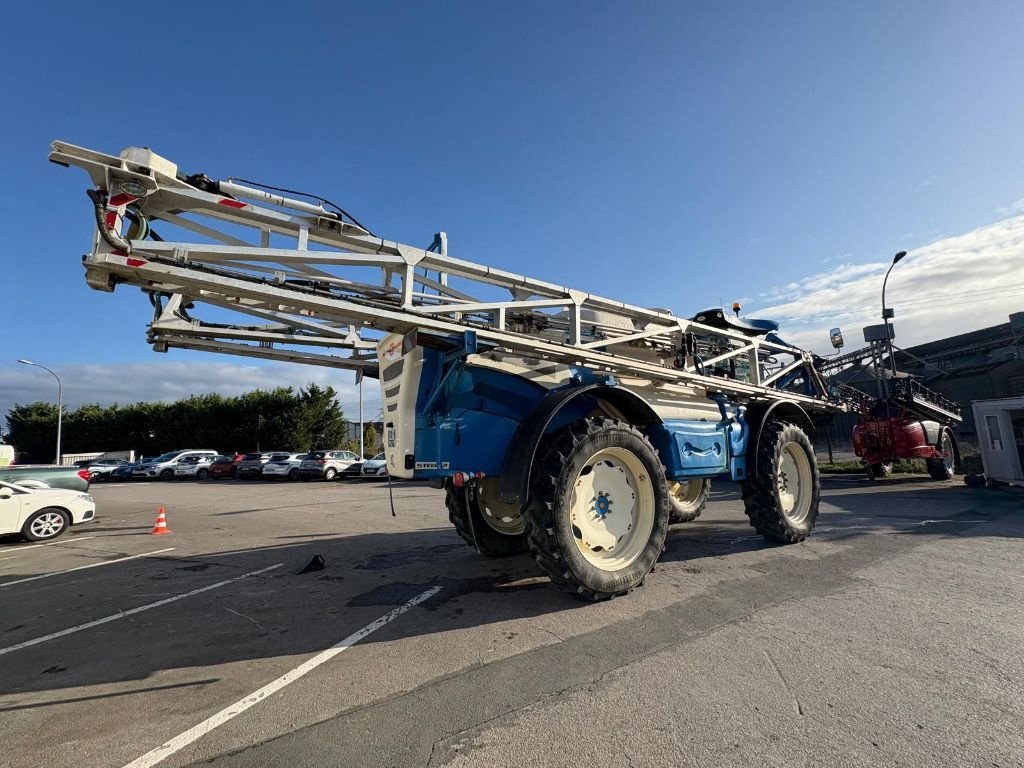 Selbstfahrspritze от тип Matrot Xénon Stabilis, Gebrauchtmaschine в SALEUX (Снимка 8)