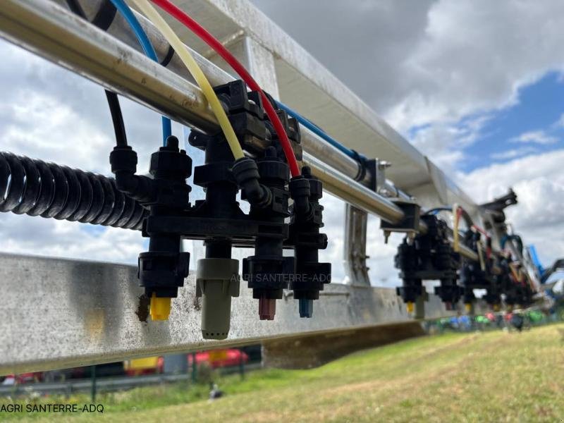 Selbstfahrspritze des Typs Matrot XENON, Gebrauchtmaschine in ROYE (Bild 3)