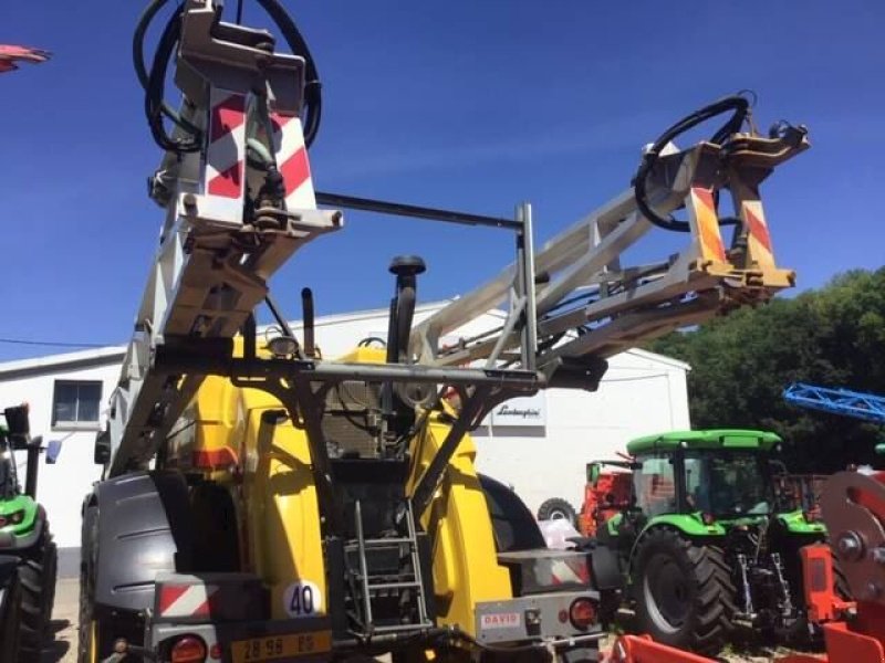 Selbstfahrspritze des Typs Sonstige F40, Gebrauchtmaschine in les hayons (Bild 3)