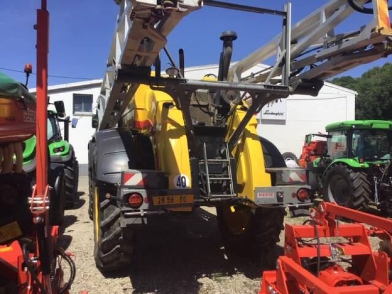 Selbstfahrspritze des Typs Sonstige F40, Gebrauchtmaschine in les hayons (Bild 4)