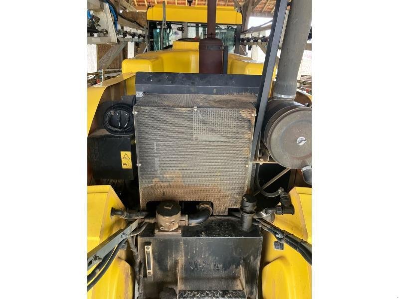 Selbstfahrspritze des Typs Sonstige F40, Gebrauchtmaschine in BRAY en Val (Bild 8)