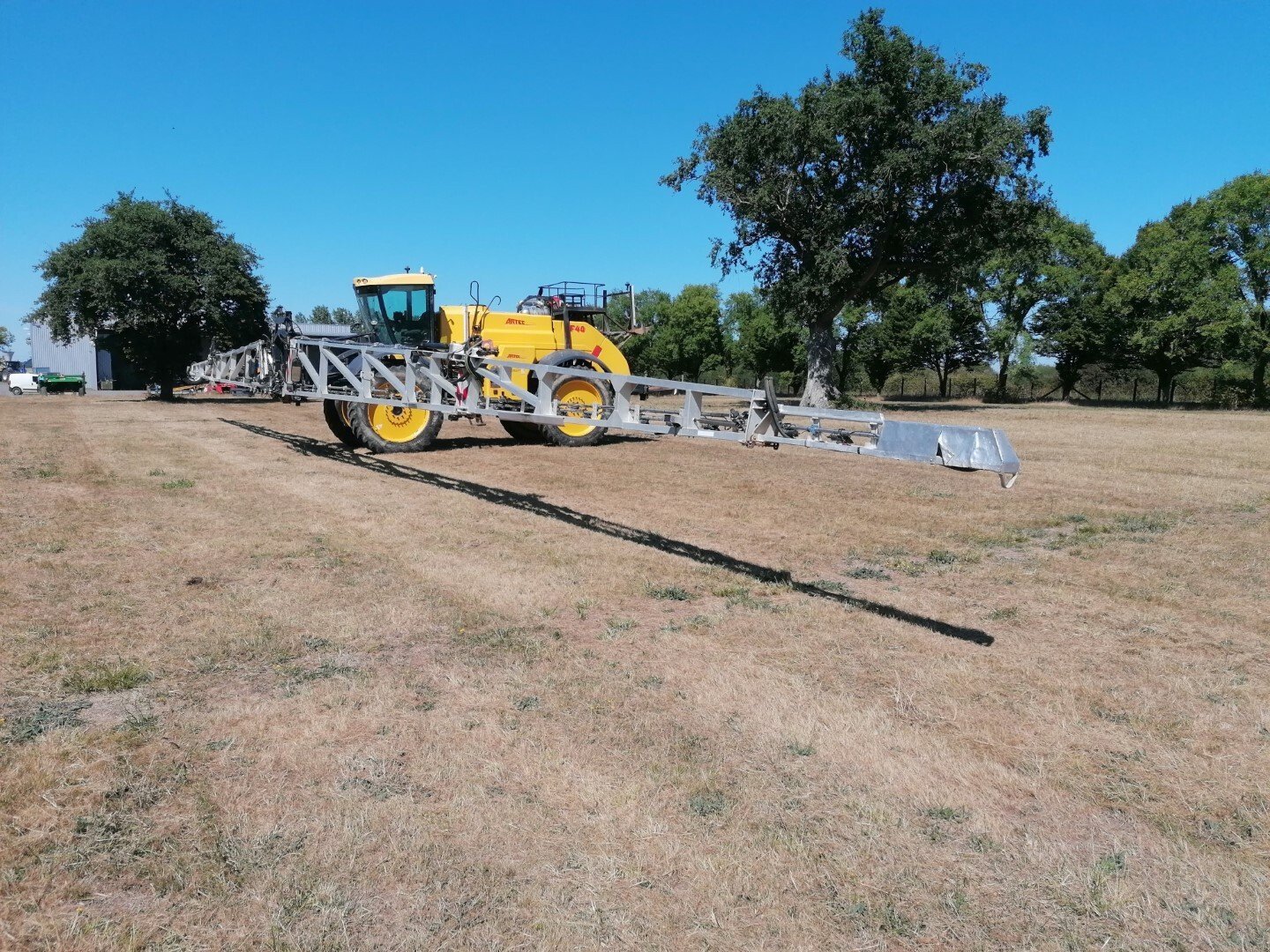 Selbstfahrspritze du type Sonstige F40, Gebrauchtmaschine en Le Horps (Photo 4)