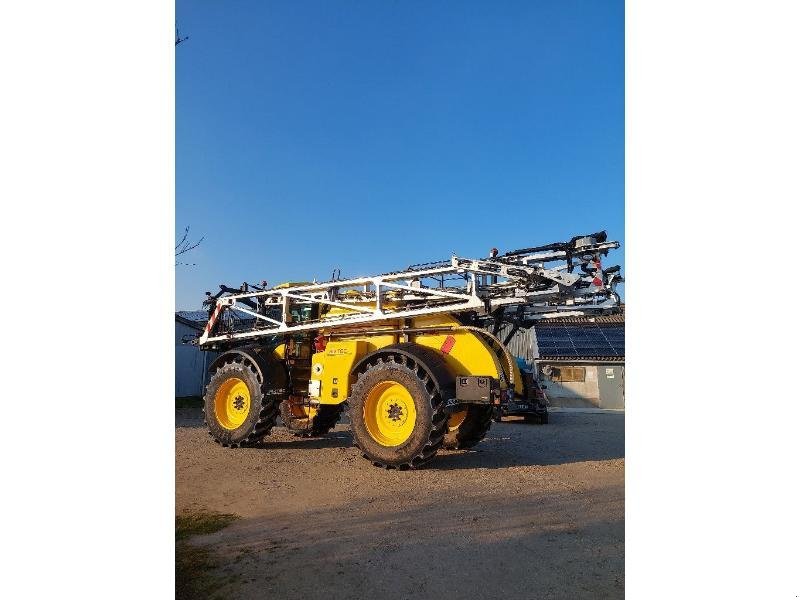 Selbstfahrspritze typu Sonstige F40, Gebrauchtmaschine v PONTIVY (Obrázek 4)