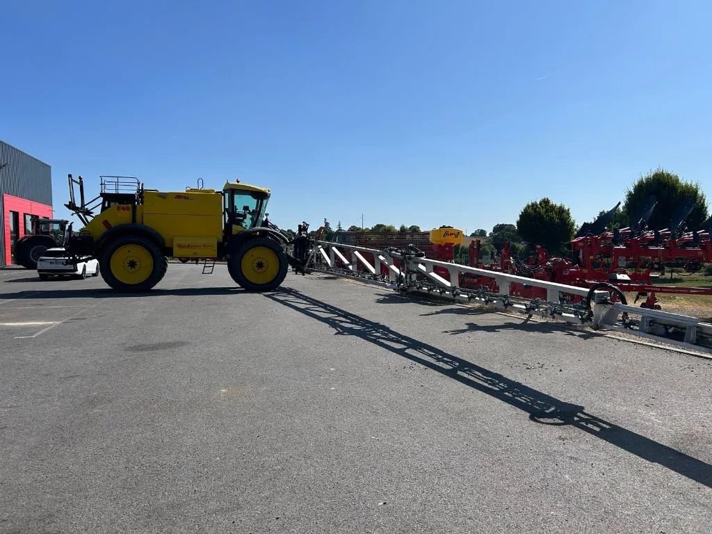 Selbstfahrspritze typu Sonstige F40, Gebrauchtmaschine v PONTIVY (Obrázek 3)