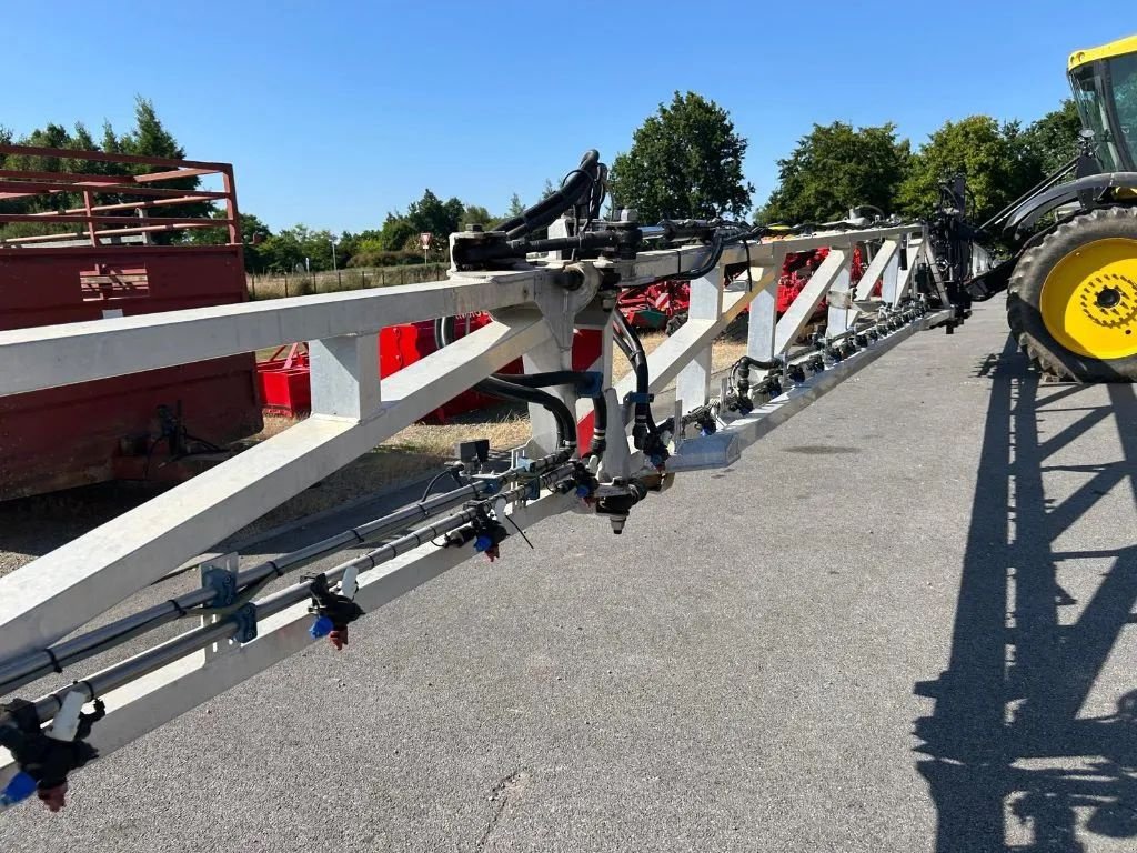 Selbstfahrspritze typu Sonstige F40, Gebrauchtmaschine v PONTIVY (Obrázek 5)