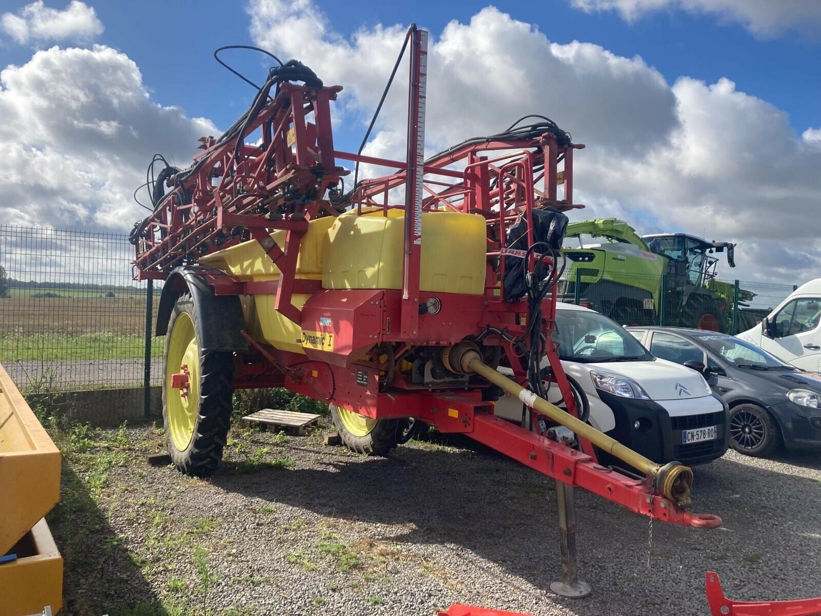 Selbstfahrspritze del tipo Vicon PULVERISATEUR DYNAMIC I, Gebrauchtmaschine In BEAUVOIS (Immagine 1)